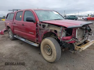 2005 Toyota Tacoma with VIN 5TELU42N35Z022762, listed as a IAAI auction lot 42039989 with 240,929 mi miles and . Bid and sale history available at DreamBid. Image 1.