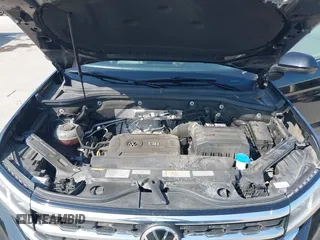 2021 Volkswagen Atlas SE с VIN 1V2LP2CA9MC607168, выставлен на аукционе IAAI как лот 42014127 с пробегом 93 956 миль миль и . История ставок и продаж доступна на DreamBid. Изображение 10.