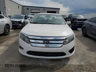 2010 Ford Fusion Hybrid z VIN 3FADP0L34AR186085, wystawiony jako Copart lot #55291735 z przebiegiem 282 029 mil mil oraz Szkody całkowita. Historia ofert i sprzedaży dostępna na DreamBid. Obrazek 5.