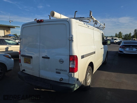 2016 Nissan NV SV z VIN 1N6AF0KY4GN802308, wystawiony jako IAAI lot #42788096 z przebiegiem 166 316 mil mil oraz . Historia ofert i sprzedaży dostępna na DreamBid. Obrazek 1.