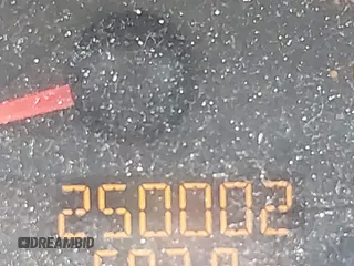 2003 Saturn ION ION 2 z VIN 1G8AZ52F03Z134509, wystawiony jako IAAI lot #42286330 z przebiegiem 250 002 mil mil oraz . Historia ofert i sprzedaży dostępna na DreamBid. Obrazek 7.