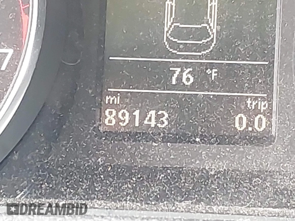 2018 Volkswagen Passat S z VIN 1VWAA7A39JC016259, wystawiony jako IAAI lot #42382550 z przebiegiem 89 143 mil mil oraz . Historia ofert i sprzedaży dostępna na DreamBid. Obrazek 16.
