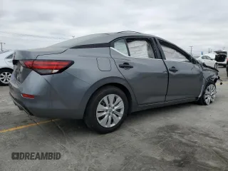 2024 Nissan Sentra S z VIN 3N1AB8BV6RY268417, wystawiony jako Copart lot #55826095 z przebiegiem 11 353 mil mil oraz Szkoda całkowita • Salvage title. Historia ofert i sprzedaży dostępna na DreamBid. Obrazek 3.