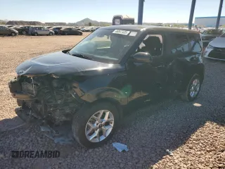 2020 Kia Soul LX with VIN KNDJ23AU5L7123709, listed as a Copart auction lot 46847435 with 84,807 mi miles and Salvage Title. Bid and sale history available at carsss.com. Image 1.