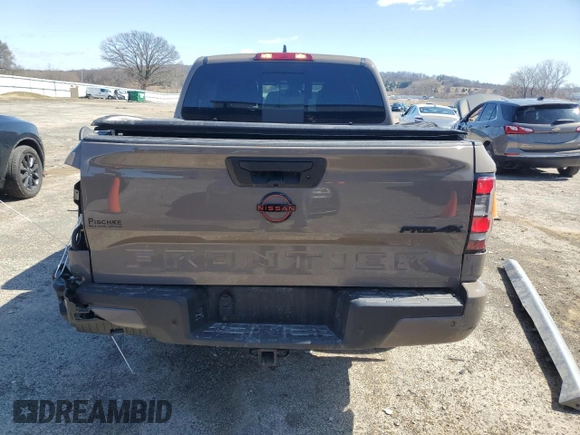 2024 Nissan Frontier Pro-4X with VIN 1N6ED1EK7RN610467, listed as a Copart auction lot 50138015 with 24,723 mi miles and Salvage title. Bid and sale history available at DreamBid. Image 6.