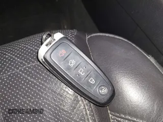 2014 Ford Explorer Limited z VIN 1FM5K7F80EGB71671, wystawiony jako IAAI lot #42280736 z przebiegiem 154 883 mil mil oraz . Historia ofert i sprzedaży dostępna na DreamBid. Obrazek 11.