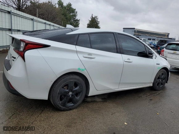 2021 Toyota Prius L Eco with VIN JTDKAMFU5M3129119, listed as a Copart auction lot 47732205 with 66,110 mi miles and Salvage Title. Bid and sale history available at carsss.com. Image 3.