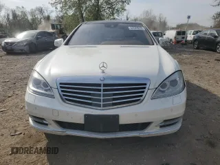 2013 Mercedes-Benz S-Class S 550 with VIN WDDNG9EBXDA528988, listed as a Copart auction lot 53524015 with 184,756 mi miles and Clean Title. Bid and sale history available at carsss.com. Image 5.