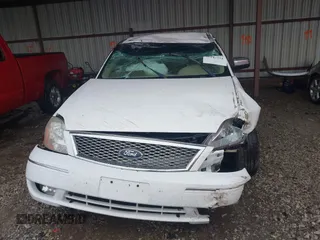 2006 Ford Five Hundred Limited с VIN 1FAFP25106G137786, выставлен на аукционе IAAI как лот 42147252 с пробегом Не указан миль и . История ставок и продаж доступна на DreamBid. Изображение 12.