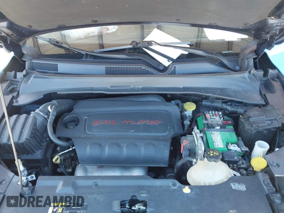 2017 Jeep Compass Latitude with VIN 3C4NJDBBXHT679623, listed as a IAAI auction lot 41810574 with 158,655 mi miles and . Bid and sale history available at DreamBid. Image 10.