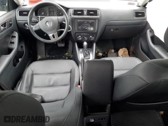 2012 Volkswagen Jetta SE с VIN 3VWDP7AJXCM406489, выставлен на аукционе Copart как лот 57724875 с пробегом 152 892 миль миль и Списание • Salvage title. История ставок и продаж доступна на DreamBid. Изображение 8.