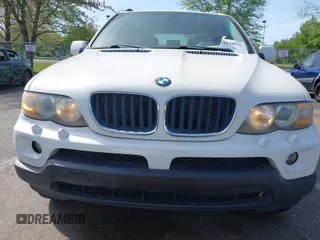2005 BMW X5 3.0i with VIN 5UXFA135X5LY13404, listed as a IAAI auction lot 42158062 with 125,268 mi miles. Bid and sale history available at carsss.com. Image 6.