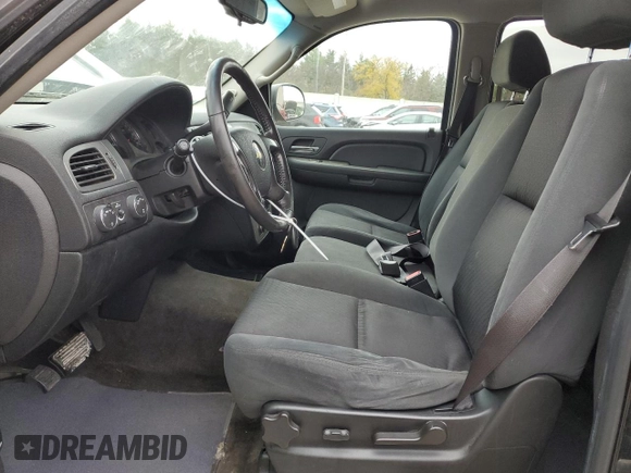 2009 Chevrolet Suburban LT with VIN 1GNFK16309J123873, listed as a Copart auction lot 78996054 with 289,840 mi miles and Non Repairable. Bid and sale history available at carsss.com. Image 7.