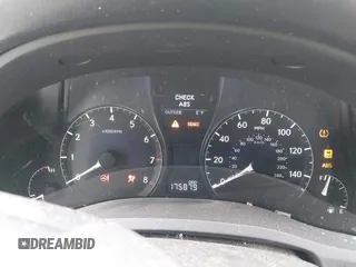 2010 Lexus RX 350 with VIN 2T2ZK1BA4AC039285, listed as a IAAI auction lot 42105727 with 175,879 mi miles and . Bid and sale history available at carsss.com. Image 7.