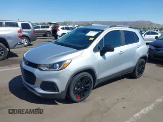 2020 Chevrolet Trax LT z VIN 3GNCJLSB8LL336990, wystawiony jako IAAI lot #42105917 z przebiegiem 97 424 mil mil oraz . Historia ofert i sprzedaży dostępna na DreamBid. Obrazek 17.