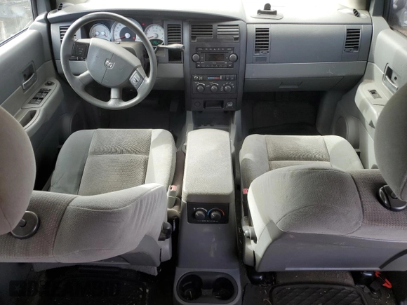 2006 Dodge Durango SLT with VIN 1D4HD48286F104619, listed as a Copart auction lot 77433824 with 221,631 mi miles and Salvage title. Bid and sale history available at DreamBid. Image 8.