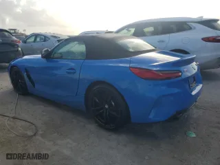 2020 BMW Z4 sDriveM40i with VIN WBAHF9C05LWW40270, listed as a Copart auction lot 76310654 with 0 mi miles and Non Repairable. Bid and sale history available at carsss.com. Image 2.