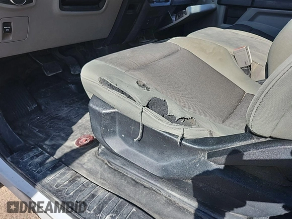2018 Ford F-150 XL с VIN 1FTFX1E58JKF35180, выставлен на аукционе IAAI как лот 42782023 с пробегом 105 516 миль миль и . История ставок и продаж доступна на DreamBid. Изображение 3.