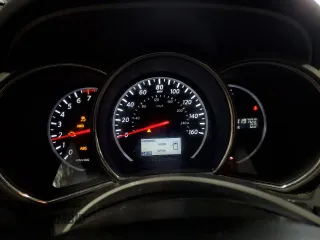 2014 Nissan Murano SL z VIN JN8AZ1MW6EW518217, wystawiony jako Copart lot #57283105 z przebiegiem 119 700 mil mil oraz Szkody całkowita. Historia ofert i sprzedaży dostępna na DreamBid. Obrazek 9.