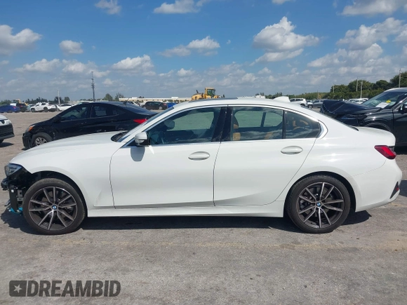 2022 BMW 3 Series 330i with VIN 3MW5R1J04N8C75820, listed as a IAAI auction lot 41702506 with 17,421 mi miles. Bid and sale history available at carsss.com. Image 15.