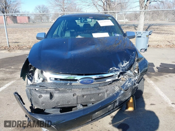 2009 Ford Focus SEL with VIN 1FAHP37N49W211350, listed as a IAAI auction lot 41641517 with 59,409 mi miles. Bid and sale history available at carsss.com. Image 13.