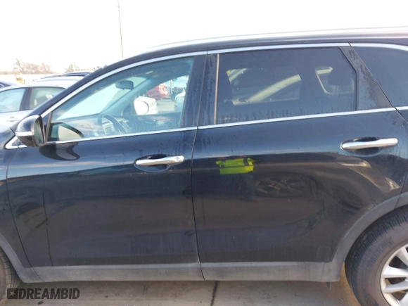 2017 Kia Sorento LX V6 with VIN 5XYPG4A53HG199627, listed as a IAAI auction lot 41199694 with 90,155 mi miles. Bid and sale history available at carsss.com. Image 15.