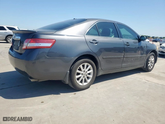 2011 Toyota Camry LE with VIN 4T1BK3EK8BU612825, listed as a Copart auction lot 51802555 with 586,835 mi miles and Salvage Title. Bid and sale history available at carsss.com. Image 3.