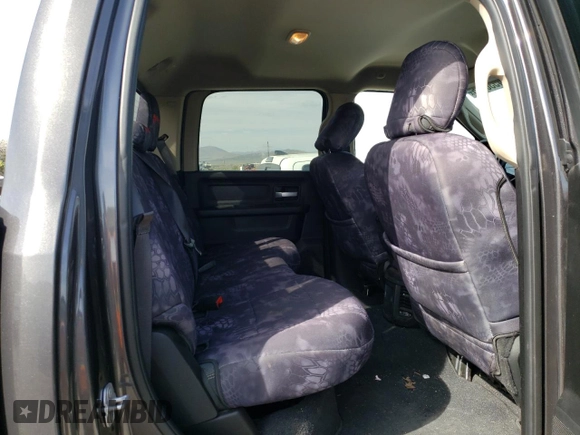 2019 Ram 2500 Tradesman z VIN 3C6UR5CL5KG579857, wystawiony jako Copart lot #54536185 z przebiegiem 37 436 mil mil oraz Szkoda całkowita • Salvage title. Historia ofert i sprzedaży dostępna na DreamBid. Obrazek 10.