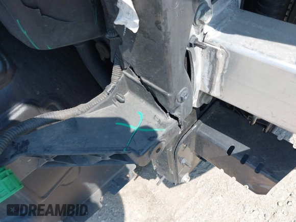 2016 Jeep Cherokee Sport с VIN 1C4PJLAB6GW258396, выставлен на аукционе IAAI как лот 42493650 с пробегом 87 498 миль миль и . История ставок и продаж доступна на DreamBid. Изображение 18.