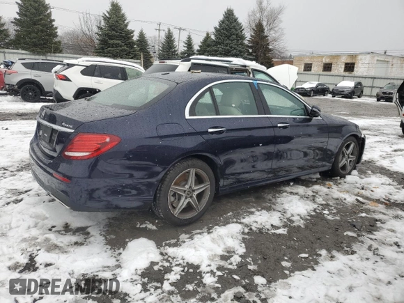 2020 Mercedes-Benz E-Class E 450 with VIN WDDZF6JB2LA747287, listed as a Copart auction lot 82967794 with 30,340 mi miles and Salvage Title. Bid and sale history available at carsss.com. Image 3.