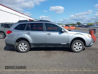 2011 Subaru Outback 2.5i Prem AWP/Pwr Moon with VIN 4S4BRBGC9B3321140, listed as a IAAI auction lot 41857394 with 124,457 mi miles. Bid and sale history available at carsss.com. Image 13.