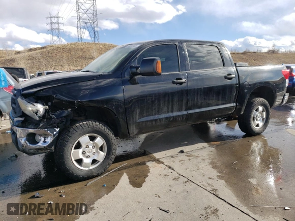 2010 Toyota Tundra z VIN 5TFDW5F18AX157183, wystawiony jako Copart lot #46691125 z przebiegiem 186 139 mil mil oraz Szkoda całkowita • Salvage title. Historia ofert i sprzedaży dostępna na DreamBid. Obrazek 1.