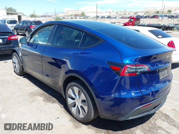 2024 Tesla Model Y Long Range with VIN 7SAYGDEE6RA242980, listed as a IAAI auction lot 40121685 with 9,126 mi miles and . Bid and sale history available at DreamBid. Image 3.