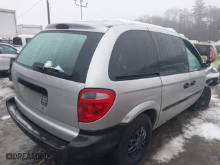 2001 Chrysler Voyager with VIN 1C4GJ25B31B253997, listed as a IAAI auction lot 41546613 with 1 mi miles. Bid and sale history available at carsss.com. Image 4.