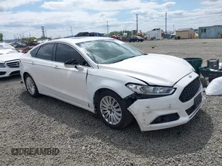 2014 Ford Fusion Titanium с VIN 3FA6P0K90ER284082, выставлен на аукционе IAAI как лот 42083664 с пробегом 147 352 миль миль и . История ставок и продаж доступна на DreamBid. Изображение 1.