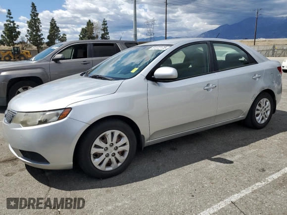 2013 Kia Forte LX with VIN KNAFT4A27D5739574, listed as a Copart auction lot 51372175 with 84,664 mi miles and Clean Title. Bid and sale history available at carsss.com. Image 1.