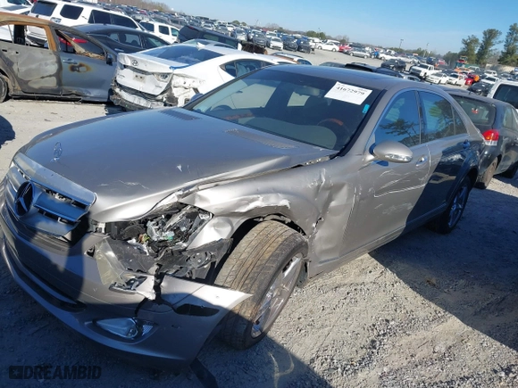 2008 Mercedes-Benz S-Class 5.5L V8 with VIN WDDNG71X38A207385, listed as a IAAI auction lot 41672979 with 140,345 mi miles. Bid and sale history available at carsss.com. Image 17.