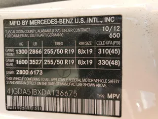 2013 Mercedes-Benz M 350 z VIN 4JGDA5JBXDA136675, wystawiony jako Copart lot #61137725 z przebiegiem 123 380 mil mil oraz Szkoda całkowita • Salvage title. Historia ofert i sprzedaży dostępna na DreamBid. Obrazek 13.