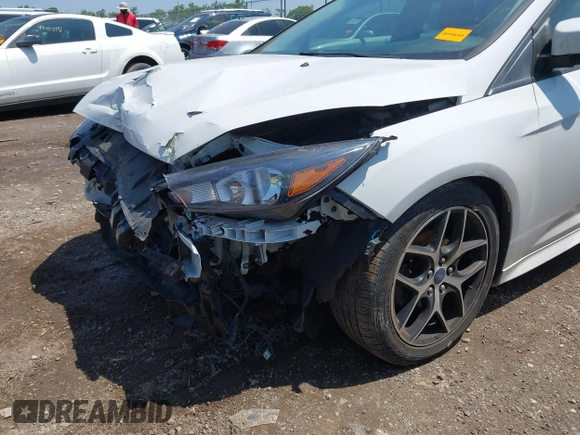 2016 Ford Focus SE with VIN 1FADP3F27GL385739, listed as a IAAI auction lot 42400329 with 114,331 mi miles and . Bid and sale history available at DreamBid. Image 6.