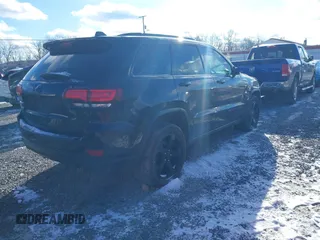2019 Jeep Grand Cherokee Upland with VIN 1C4RJFAGXKC537978, listed as a IAAI auction lot 41181275 with 83,269 mi miles. Bid and sale history available at carsss.com. Image 4.