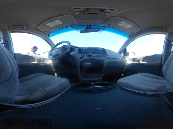 2014 Toyota Sienna LE AAS with VIN 5TDKK3DC4ES445998, listed as a IAAI auction lot 42093872 with 220,943 mi miles. Bid and sale history available at carsss.com. Image 18.