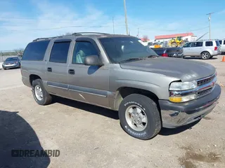 2002 Chevrolet Suburban LT z VIN 1GNFK16Z42J208368, wystawiony jako IAAI lot #41866303 z przebiegiem 314 682 mil mil oraz . Historia ofert i sprzedaży dostępna na DreamBid. Obrazek 1.