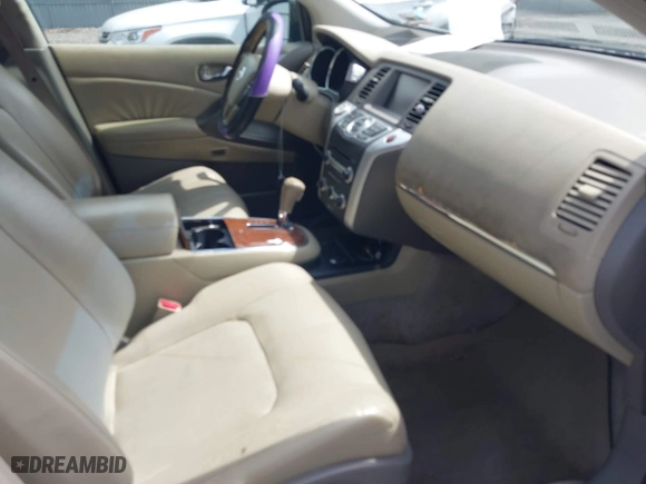 2009 Nissan Murano SL with VIN JN8AZ18W39W113772, listed as a IAAI auction lot 42067004 with 206,732 mi miles. Bid and sale history available at carsss.com. Image 5.