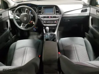 2019 Hyundai Sonata SE with VIN 5NPE24AF5KH760683, listed as a Copart auction lot 48176365 with 89,565 mi miles and Clean Title. Bid and sale history available at carsss.com. Image 8.
