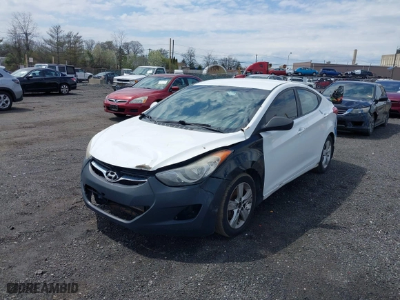 2013 Hyundai Elantra GLS with VIN 5NPDH4AE7DH453651, listed as a IAAI auction lot 42046462 with 204,244 mi miles. Bid and sale history available at carsss.com. Image 6.