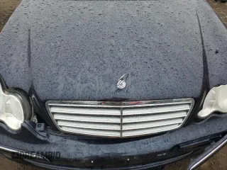 2006 Mercedes-Benz C 280 Luxury with VIN WDBRF92H06F771060, listed as a Copart auction lot 81556694 with 90,410 mi miles and Salvage Title. Bid and sale history available at DreamBid. Image 11.