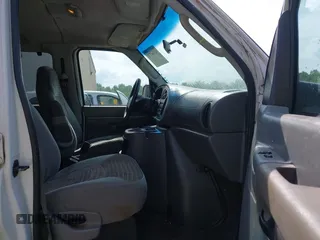 2004 Ford Econoline Passenger XL with VIN 1FBSS31L74HA92779, listed as a IAAI auction lot 42466771 with 138,119 mi miles and . Bid and sale history available at DreamBid. Image 5.