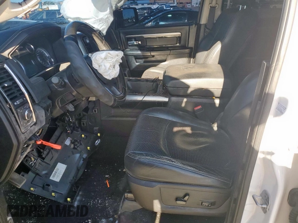 2016 Ram 1500 Sport z VIN 1C6RR7MT1GS121524, wystawiony jako Copart lot #54007895 z przebiegiem Nie podano mil oraz Czysty tytuł • Clean title. Historia ofert i sprzedaży dostępna na DreamBid. Obrazek 7.