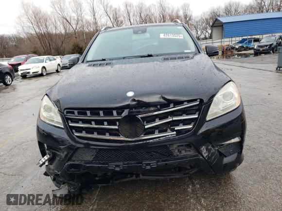 2012 Mercedes-Benz M 550 with VIN 4JGDA7DB4CA049084, listed as a Copart auction lot 42613525 with 88,864 mi miles and Clean title. Bid and sale history available at DreamBid. Image 5.