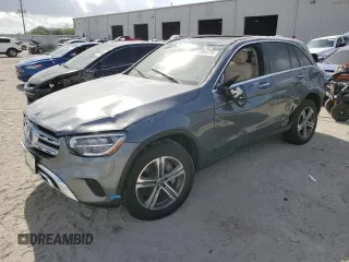 2020 Mercedes-Benz GLC 300 z VIN W1N0G8EBXLF767188, wystawiony jako Copart lot #52304775 z przebiegiem 25 246 mil mil oraz Nie do naprawy. Historia ofert i sprzedaży dostępna na DreamBid. Obrazek 1.